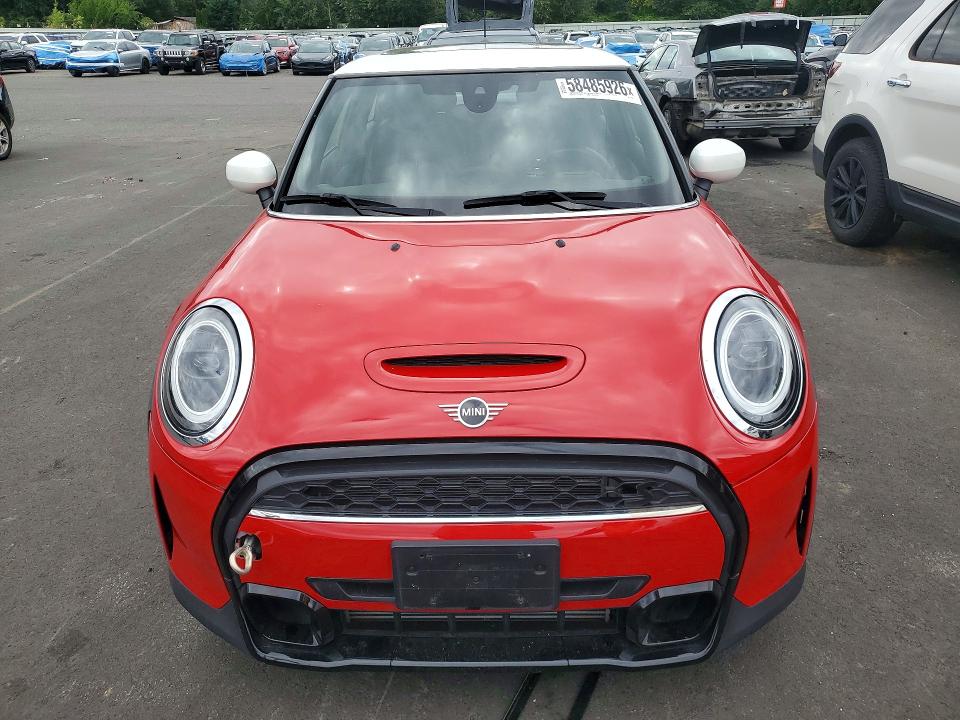 2022 Mini Cooper VIN WMW53DH07N2R47120 COPART salvage auction — FRONT END, Or - Salvage Title Certificate, sold $3,100 on 2026-08-24 (photo 5)