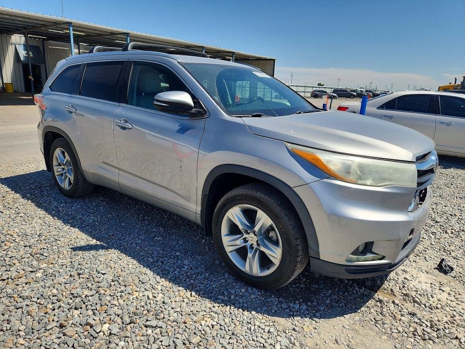 2015 Toyota Highlander VIN 5TDDKRFH9FS188665 COPART salvage auction — FRONT END, Co - Public - Salvage Title, sold $8,600 on 2026-07-09 (photo 4)