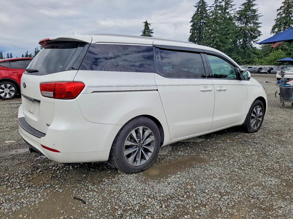 2015 Kia SEDONA VIN KNDMC5C17F6046571 COPART salvage auction — VANDALISM, WA - BILL OF SALE, sold $1,850 on 2026-07-24 (photo 3)