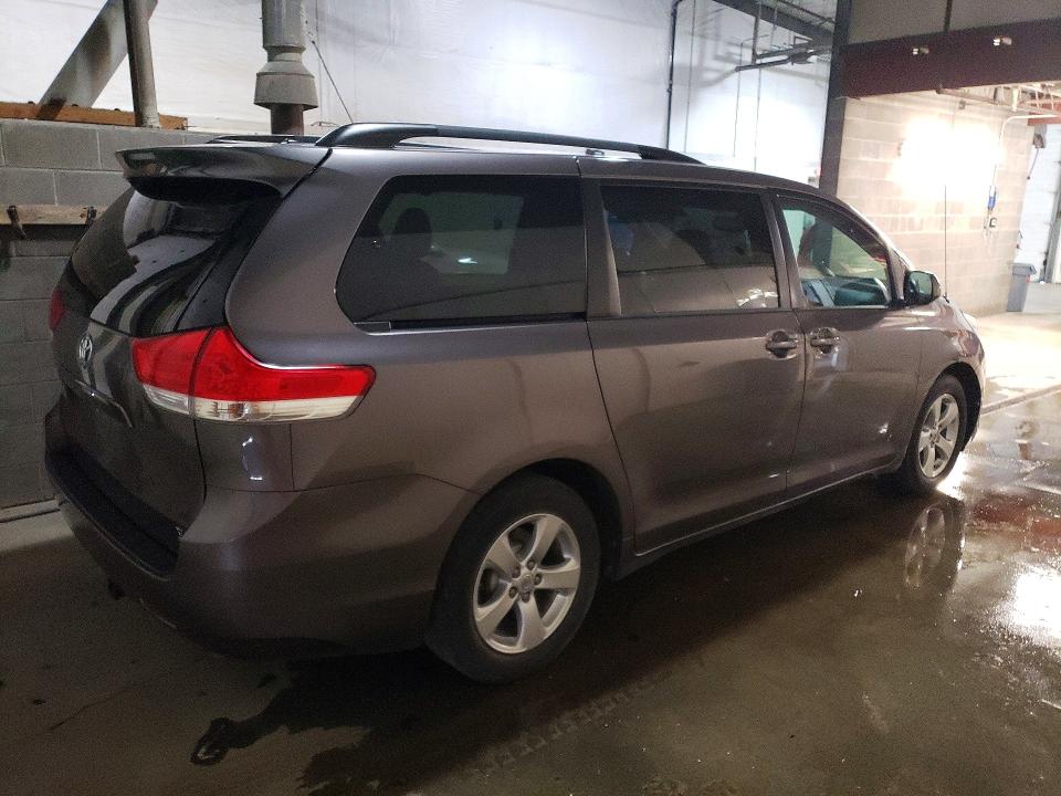 2014 Toyota Sienna VIN 5TDDK3DC6ES092270 COPART salvage auction — FRONT END, Ak - Certificate Of Vehicle Title, sold $6,000 on 2026-07-14 (photo 3)