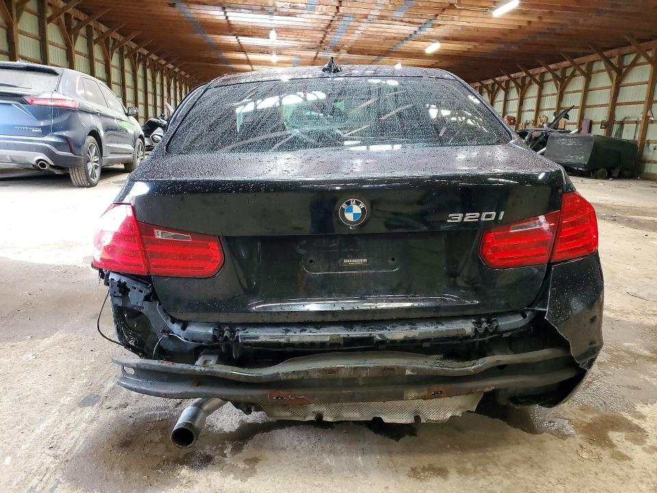2013 BMW VIN WBA3B1C56DF461403 COPART salvage auction — REAR END, ON - PERMIT IRREPAIRABLE, sold $125 on 2026-07-23 (photo 6)