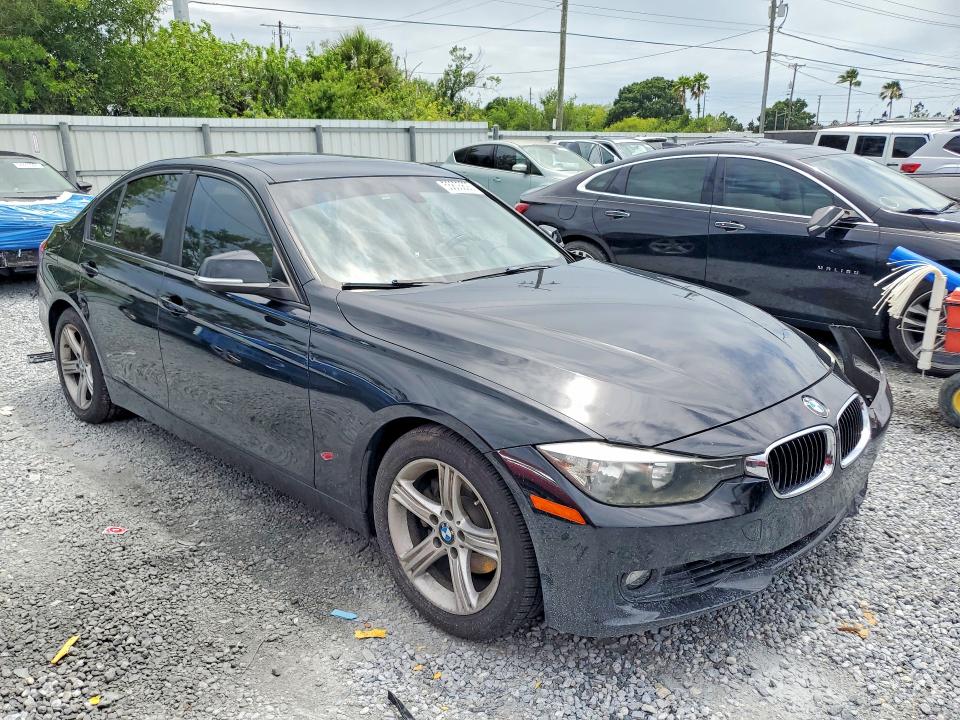 2013 BMW VIN WBA3A5G55DNP22000 COPART salvage auction — FRONT END, Fl - Cert Of Title Slvg Rebuildable, sold $1,350 on 2026-07-10 (photo 4)