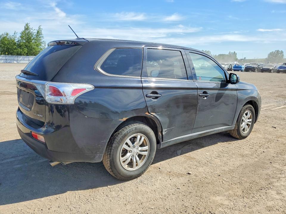 2014 Mitsubishi VIN JA4AZ2A30EZ600514 COPART salvage auction — FRONT END, On - Permit No Brand - Unfit, sold $1,100 on 2026-07-07 (photo 3)