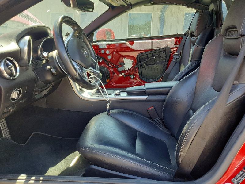 2013 Mercedes-benz Slk-klasse VIN WDDPK5HA1DF050093 COPART salvage auction — SIDE, Fl - Cert Of Title Slvg Rebuildable, sold $4,100 on 2026-08-12 (photo 7)