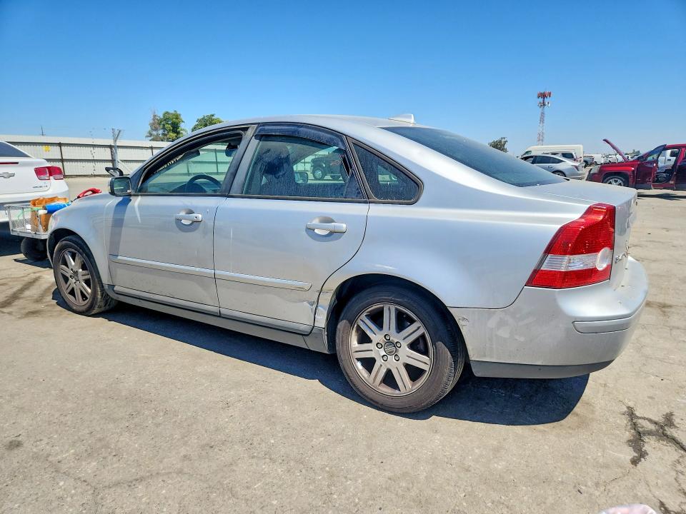 2006 Volvo S40 VIN YV1MS390362181585 COPART salvage auction — REAR END, Ca - Salvage Certificate, sold $200 on 2026-07-06 (photo 2)