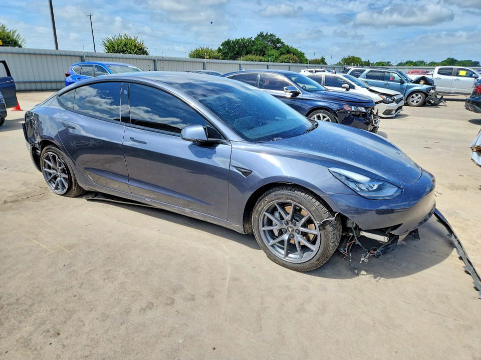 2022 Tesla VIN 5YJ3E1EB5NF246453 COPART salvage auction — FRONT END, Tx - Salvage Vehicle Title, sold $7,700 on 2026-07-09 (photo 4)