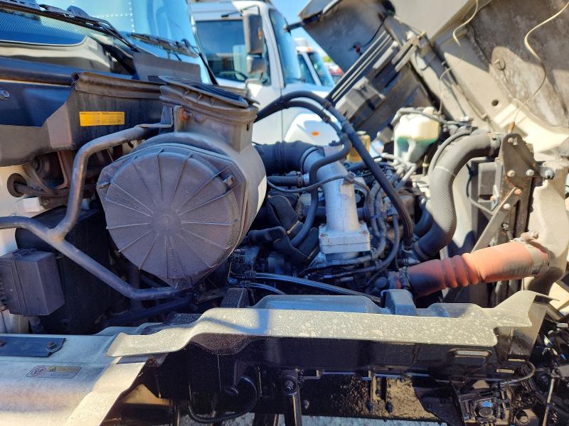 2017 Hino 338 VIN 5PVNV8JT9H4S54597 COPART salvage auction — NORMAL WEAR, NY - CERTIFICATE OF TITLE, sold $4,250 on 2026-09-22 (photo 7)