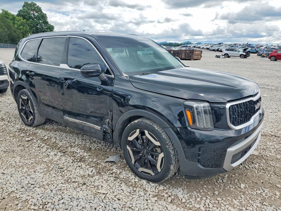 2023 Kia Telluride VIN 5XYP34GC3PG357898 COPART salvage auction — SIDE, Tn - Certificate Of Title (P), sold $12,300 on 2026-07-09 (photo 4)