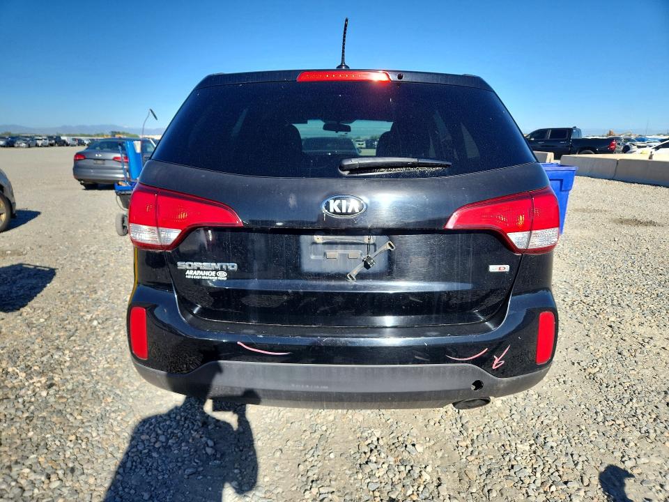 2015 Kia Sorento VIN 5XYKTCA67FG608069 COPART salvage auction — FRONT END, Co - Public - Salvage Title, sold $575 on 2026-07-16 (photo 6)
