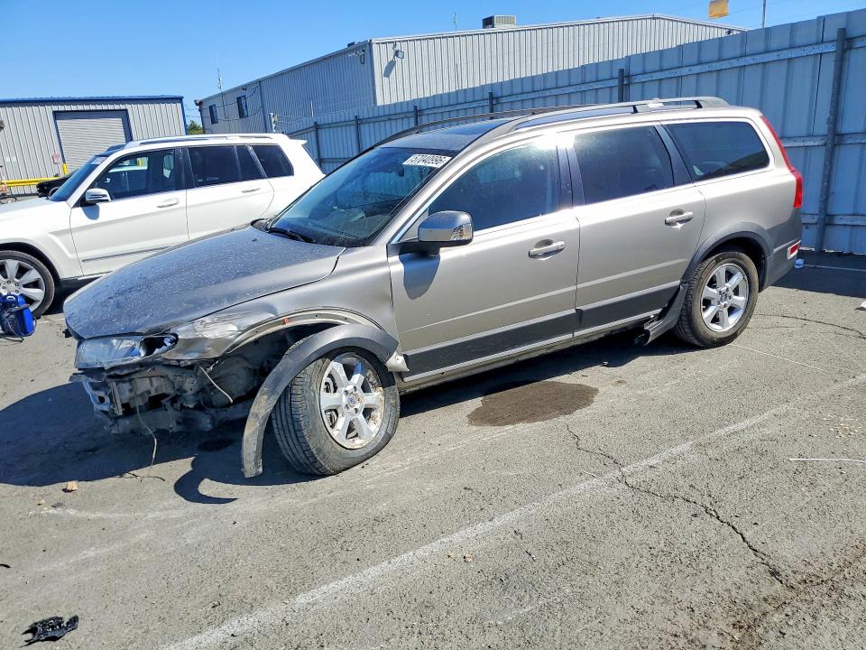 2012 Volvo Xc70 VIN YV4940BLXC1128132 COPART salvage auction — FRONT END, Ca - Salvage Certificate, sold $225 on 2026-07-06 (photo 1)