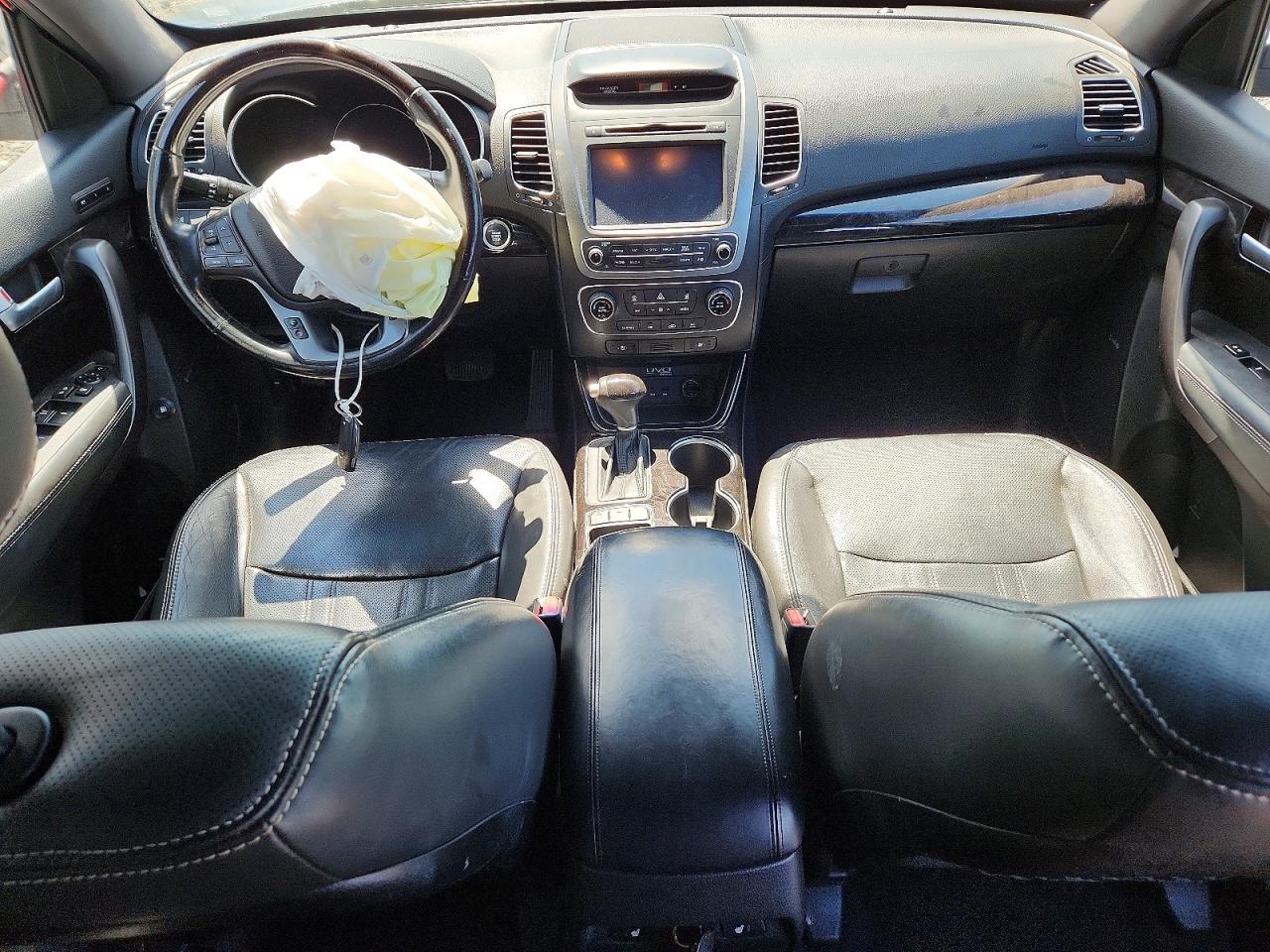 2014 Kia Sorento VIN 5XYKW4A76EG443961 COPART salvage auction — Front End, Sc - Salvage Title, sold $1,900 on 2026-07-10 (photo 8)