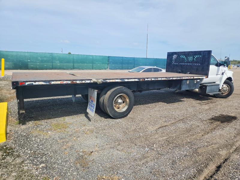 2017 Ford F-650 VIN 1FDNF6DE8HDB04698 COPART salvage auction — MINOR DENT/SCRATCHES, Fl - Certificate Of Title (P), sold $8,000 on 2026-07-28 (photo 4)