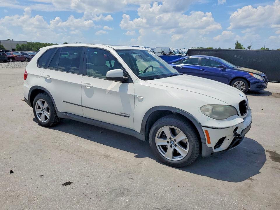 2011 BMW X5 VIN 5UXZW0C53BL659770 COPART salvage auction — FRONT END, Fl - Cert Of Title Slvg Rebuildable, sold $15 on 2026-07-21 (photo 4)