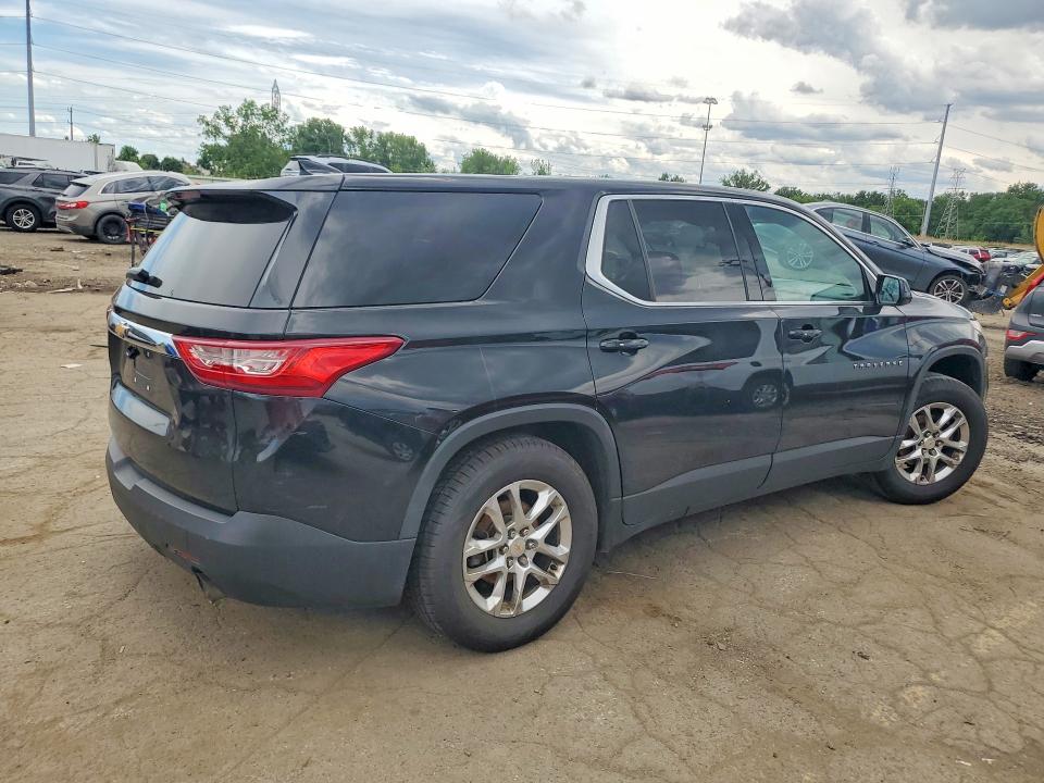 2018 Chevrolet Traverse VIN 1GNERFKW1JJ144885 COPART salvage auction — REAR END, Mi - Certificate Of Title, sold $2,050 on 2026-07-10 (photo 3)