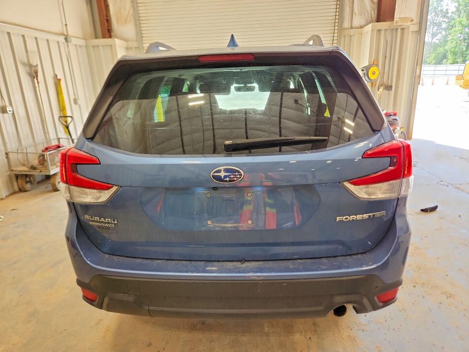 2021 Subaru VIN JF2SKAUCXMH580461 COPART salvage auction — FRONT END, Wi - Cert Of Title-Claim Paid, sold $5,400 on 2026-07-22 (photo 6)