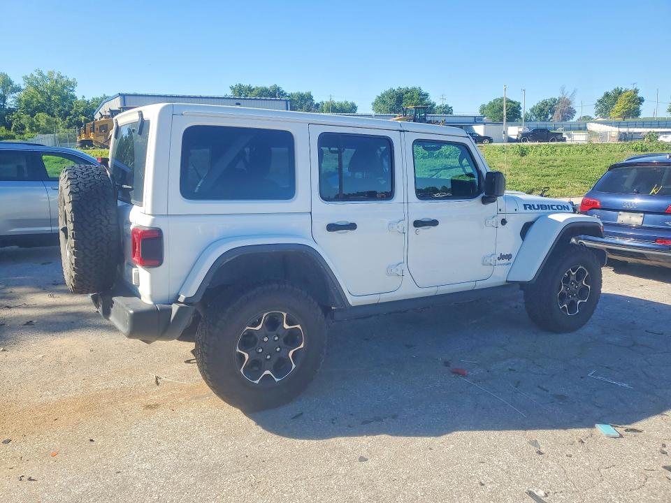 2022 Jeep Wrangler unlimited VIN 1C4JJXR64NW211580 COPART salvage auction — MINOR DENT/SCRATCHES, Mo - Certificate Of Title, sold $17,000 on 2026-07-16 (photo 3)