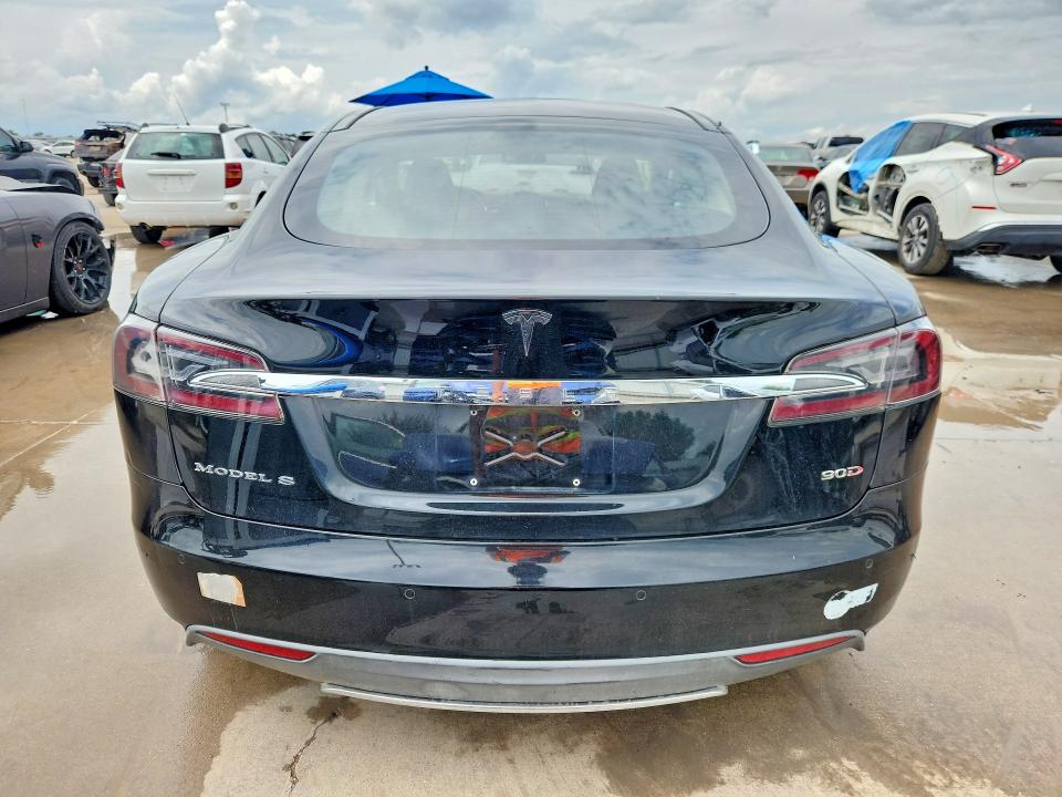2013 Tesla VIN 5YJSA1CG2DFP28026 COPART salvage auction — FRONT END, Tx - Salvage Vehicle Title, sold $3,800 on 2026-07-30 (photo 6)