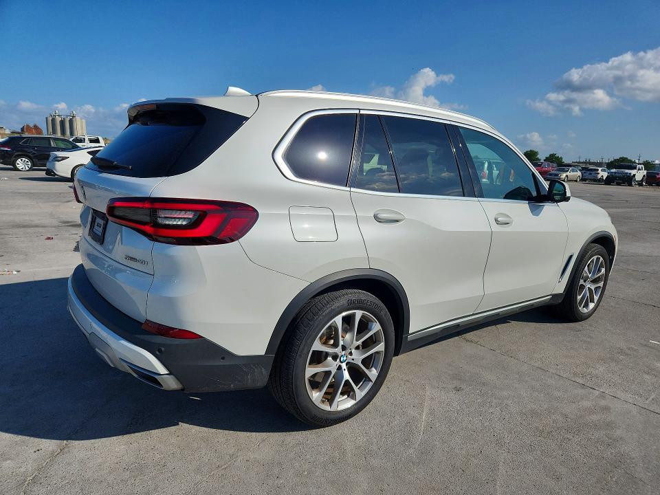 2022 BMW X5 VIN 5UXCR4C04N9J24232 COPART salvage auction — WATER/FLOOD, La - Cert Of Title-Salvage Flood, sold $300 on 2026-07-29 (photo 3)