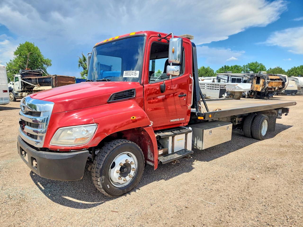 2019 Hino 258/268 VIN 5PVNE8JN1K4S50973 — COPART salvage auction photo