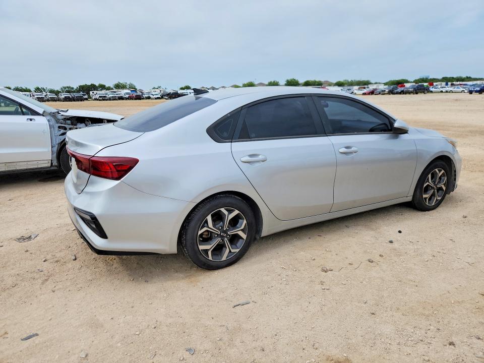2020 Kia VIN 3KPF24AD2LE177660 COPART salvage auction — FRONT END, Tx - Certificate Of Title (P), sold $3,500 on 2026-07-09 (photo 3)
