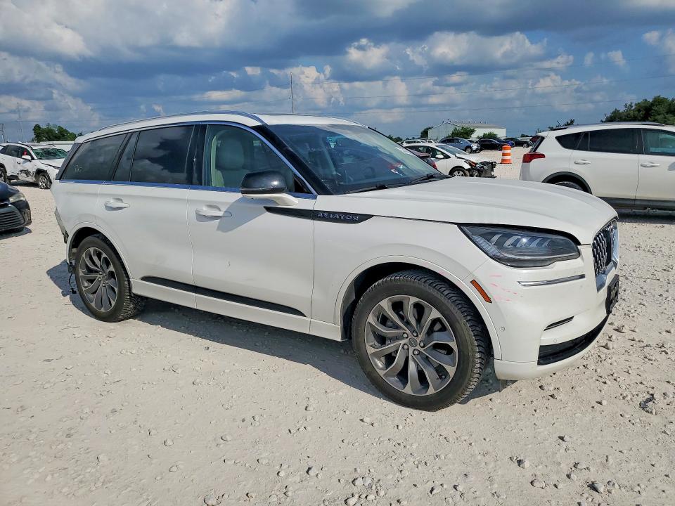 2023 Lincoln VIN 5LMYJ8XY5PNL00133 COPART salvage auction — REAR END, Tx - Salvage Vehicle Title, sold $16,900 on 2026-07-02 (photo 4)