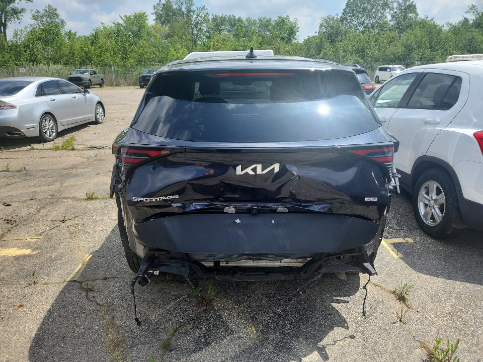 2026 Kia Sportage VIN 5XYK2CDF0TG356093 COPART salvage auction — REAR END, Ky - Certificate Of Title, sold $12,600 on 2026-07-08 (photo 6)