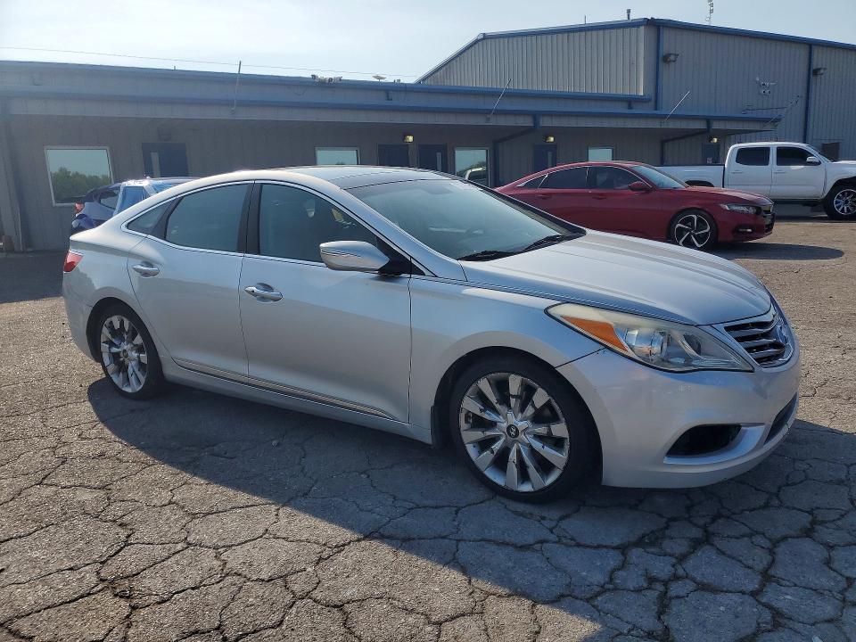 2012 Hyundai VIN KMHFH4JG1CA139702 COPART salvage auction — MINOR DENT/SCRATCHES, Tn - Certificate Of Title, sold $900 on 2026-07-14 (photo 4)