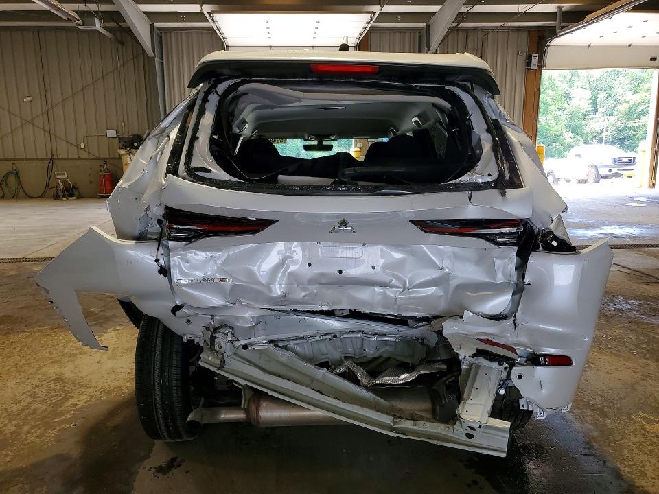 2025 Mitsubishi VIN JA4J4UA81SZ056719 COPART salvage auction — REAR END, Pa - Certificate Of Salvage, sold $4,100 on 2026-07-15 (photo 6)