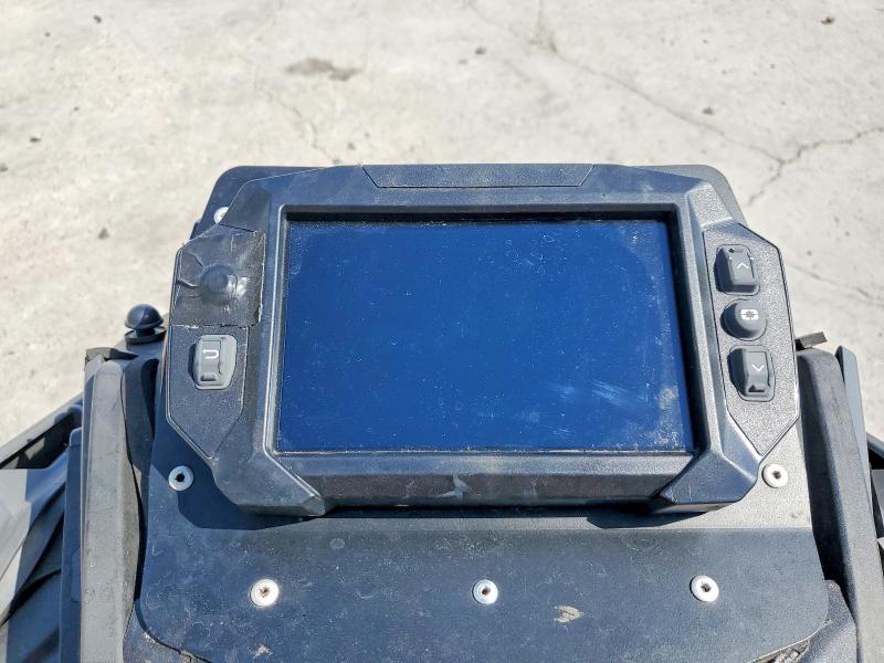 2024 Polaris VIN SN1TFG8M5RC233361 COPART salvage auction — ROLLOVER, Nv - Cert Of Title-Ohv Total Loss, sold $6,300 on 2026-09-24 (photo 8)