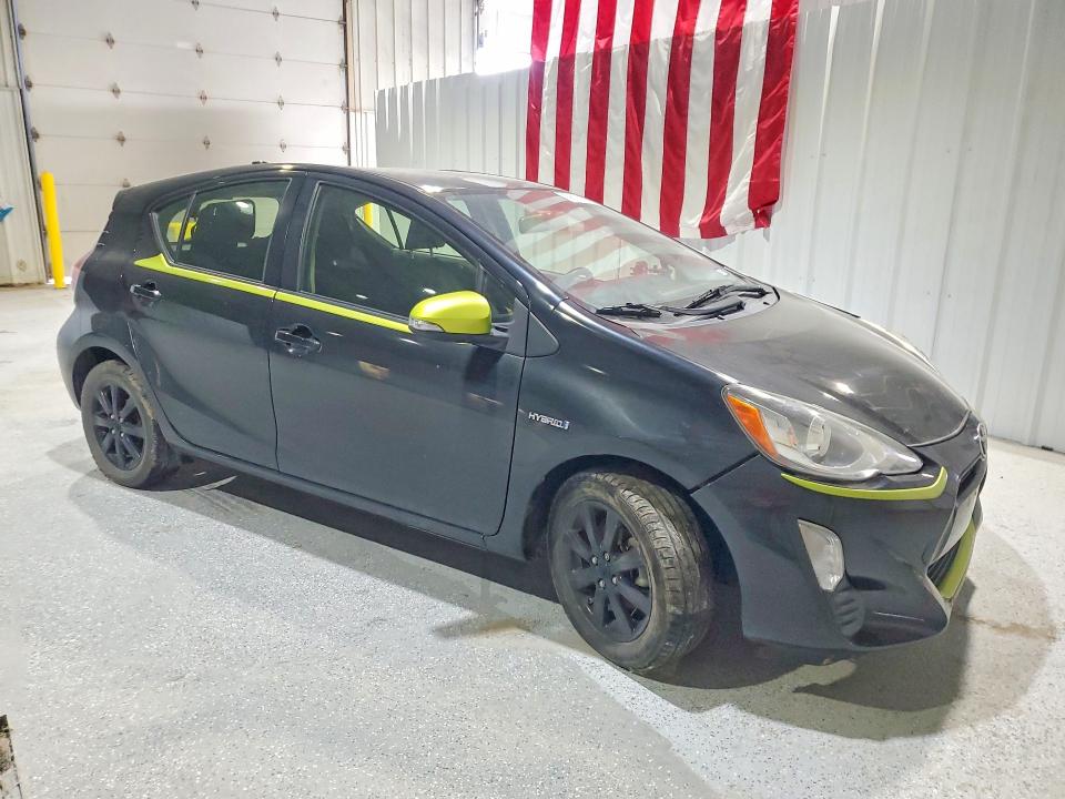 2016 Toyota Prius c VIN JTDKDTB35G1121889 COPART salvage auction — FRONT END, Tx - Salvage Vehicle Title, sold $1,450 on 2026-07-14 (photo 4)