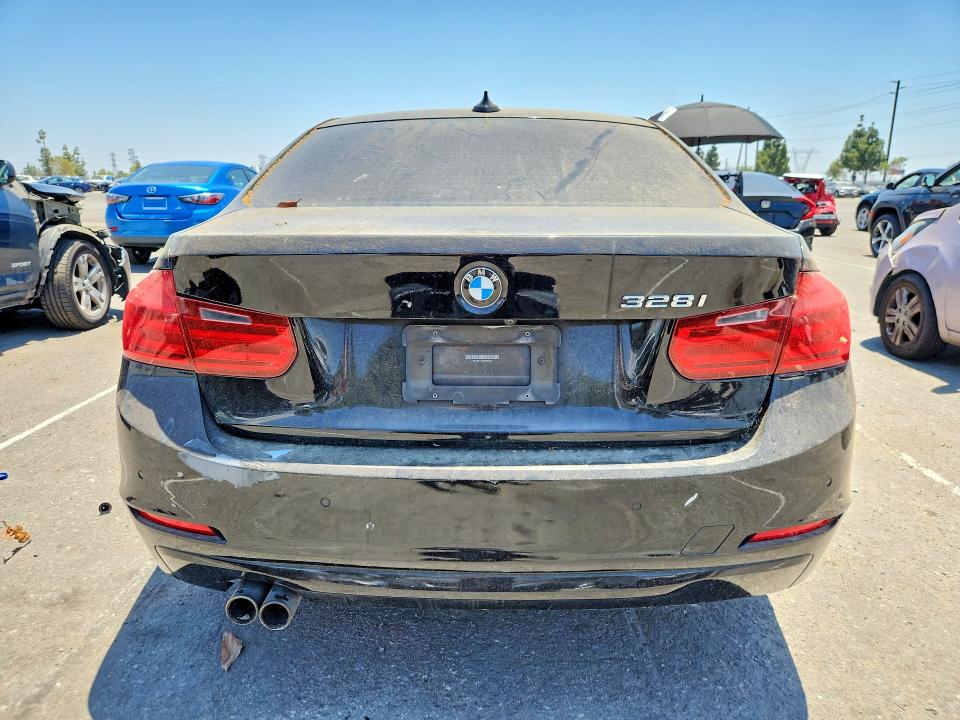 2013 BMW 3er VIN WBA3C1C58DF444261 COPART salvage auction — FRONT END, Ca - App For Dup Clean Or Ac, sold $425 on 2026-07-30 (photo 6)