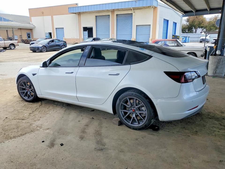 2022 Tesla Model 3 VIN 5YJ3E1EA3NF112256 COPART salvage auction — ROOF, Ca - Salvage Certificate, sold $6,700 on 2026-07-28 (photo 2)