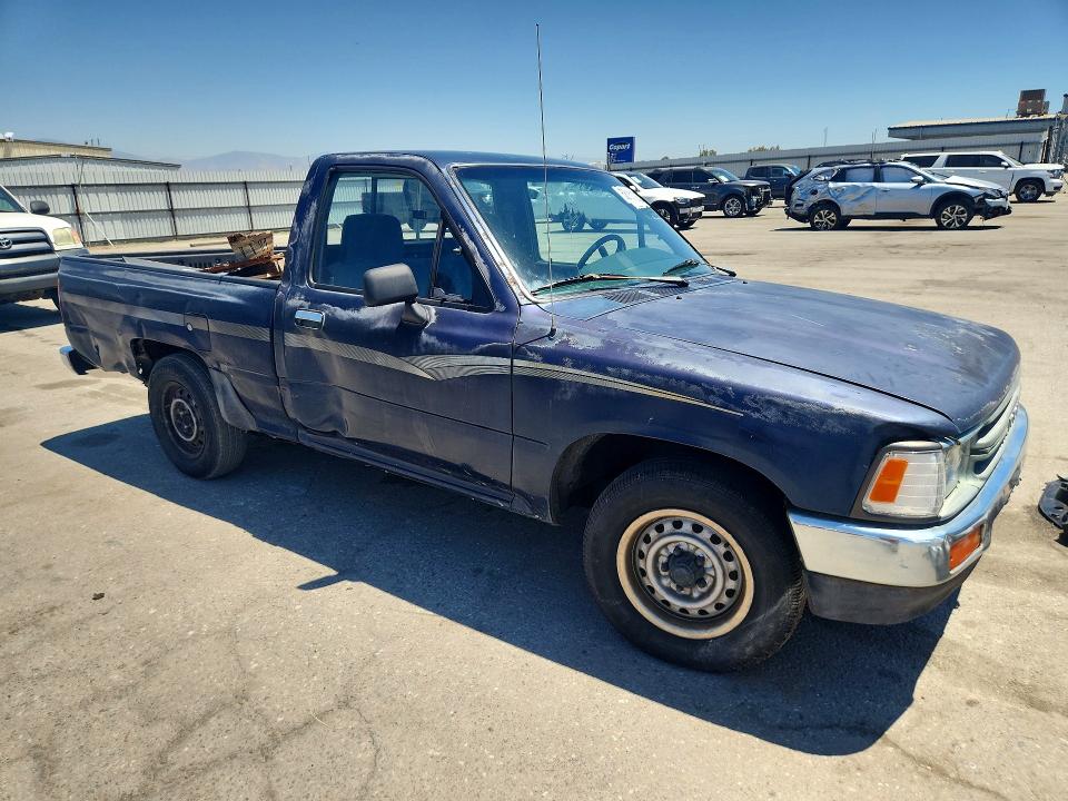 1991 Toyota Pickup VIN JT4RN81P2M5121690 COPART salvage auction — SIDE, Ca - Dis/Dlr/Exp Only Clean Title, sold $1,700 on 2026-07-06 (photo 4)