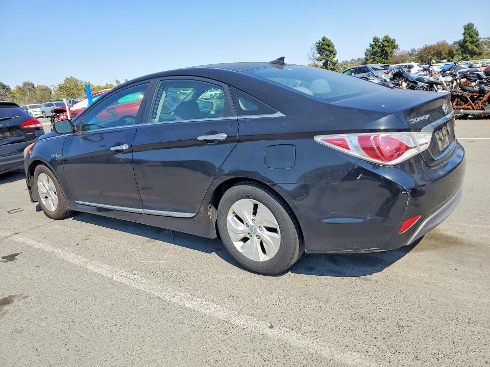 2013 Hyundai Sonata VIN KMHEC4A45DA051298 COPART salvage auction — WATER/FLOOD, Ca - Salvage Certificate, sold $200 on 2026-07-06 (photo 2)