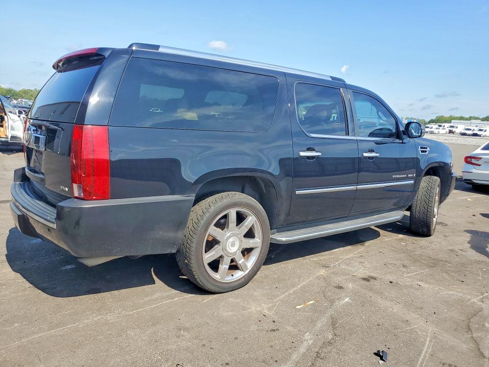 2007 Cadillac Escalade esv VIN 1GYFK66817R297171 COPART salvage auction — MECHANICAL, Fl - Certificate Of Title, sold $850 on 2026-07-08 (photo 3)