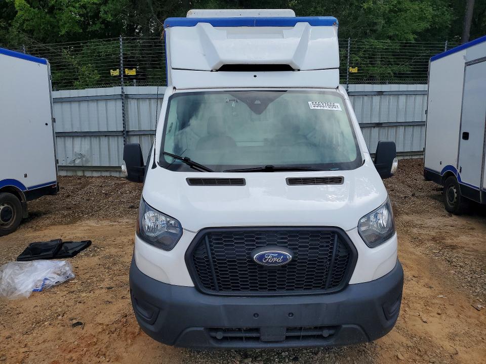 2021 Ford Transit VIN 1FDBW5Z86MKA99703 COPART salvage auction — NORMAL WEAR, Ga - Certificate Of Title, sold $7,500 on 2026-08-28 (photo 5)