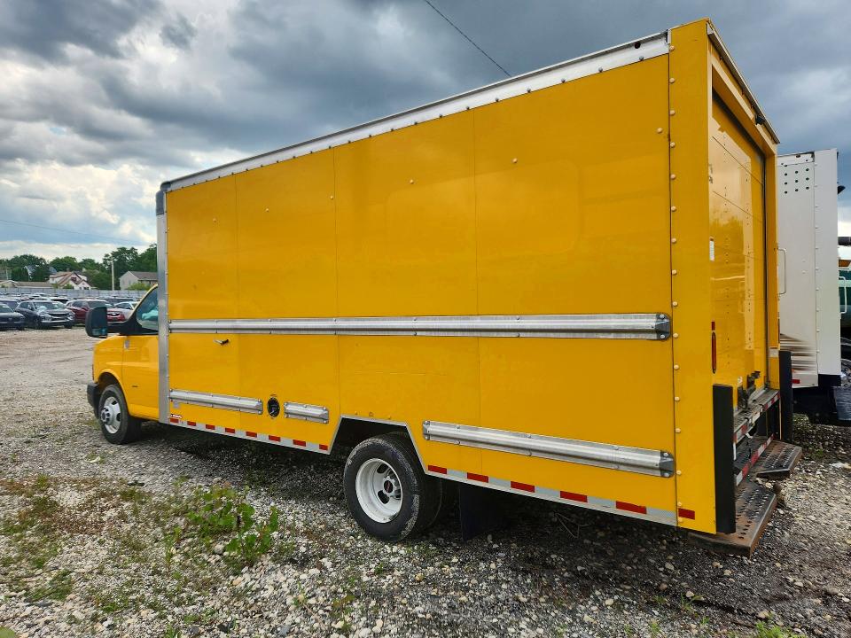 2021 Gmc VIN 7GZ37TC77MN007770 COPART salvage auction — FRONT END, Az - Cert Of Title - Salvage, sold $5,200 on 2026-07-20 (photo 2)
