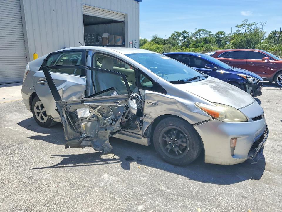 2014 Toyota Prius VIN JTDKN3DU5E1816213 COPART salvage auction — SIDE, Fl - Cert Of Title Slvg Rebuildable, sold $1,500 on 2026-07-15 (photo 4)