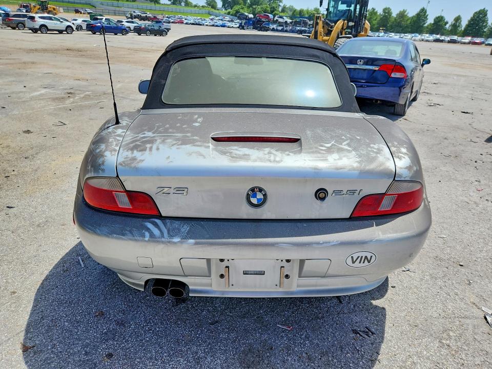 2001 BMW VIN WBACN334X1LK49305 COPART salvage auction — BURN, Mo - Salvage Certificate Of Title, sold $600 on 2026-07-28 (photo 6)