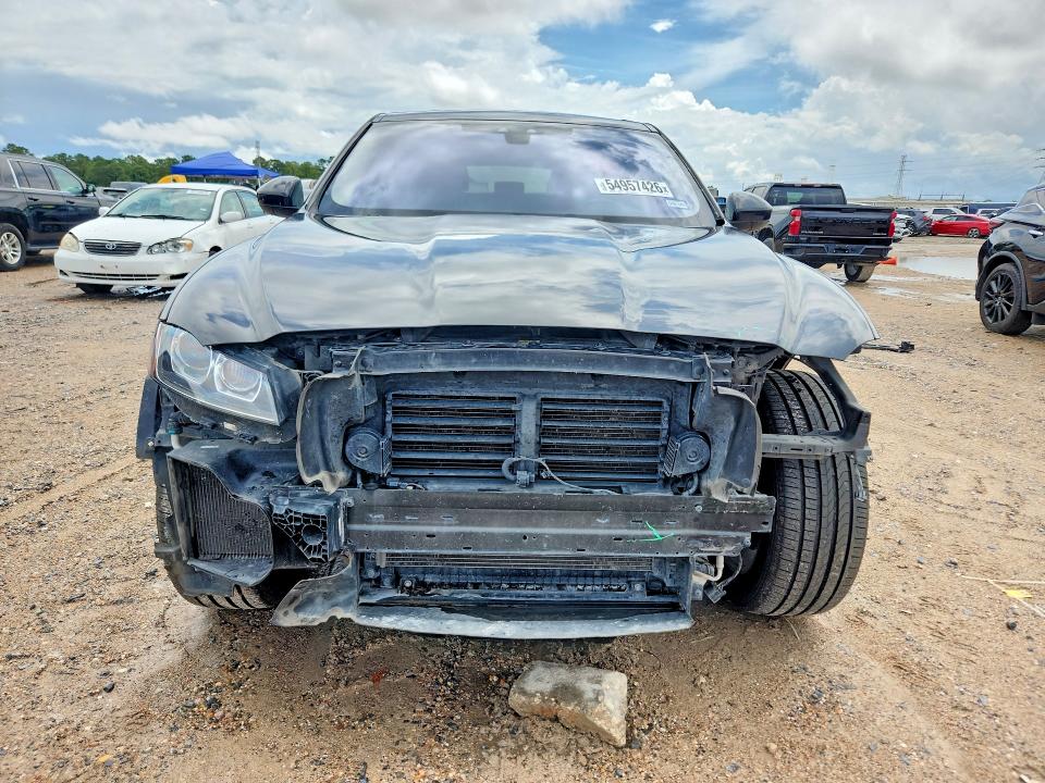 2019 Jaguar F-pace VIN SADCK2GX9KA390488 COPART salvage auction — FRONT END, Tx - Salvage Vehicle Title, sold $3,150 on 2026-07-17 (photo 5)