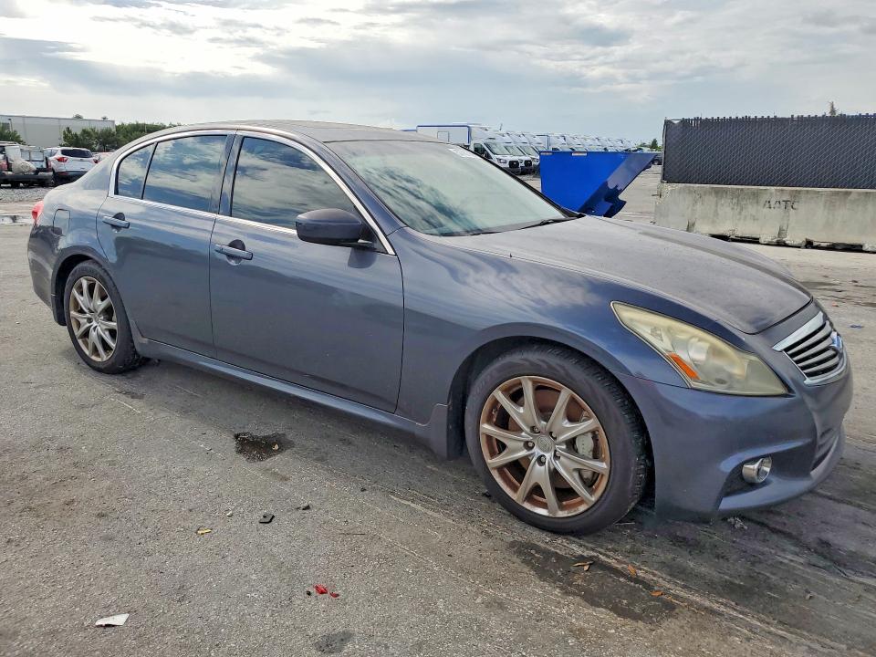 2013 Infiniti G VIN JN1CV6AP4DM710095 COPART salvage auction — MINOR DENT/SCRATCHES, Mt - Certificate Of Title, sold $250 on 2026-07-21 (photo 4)