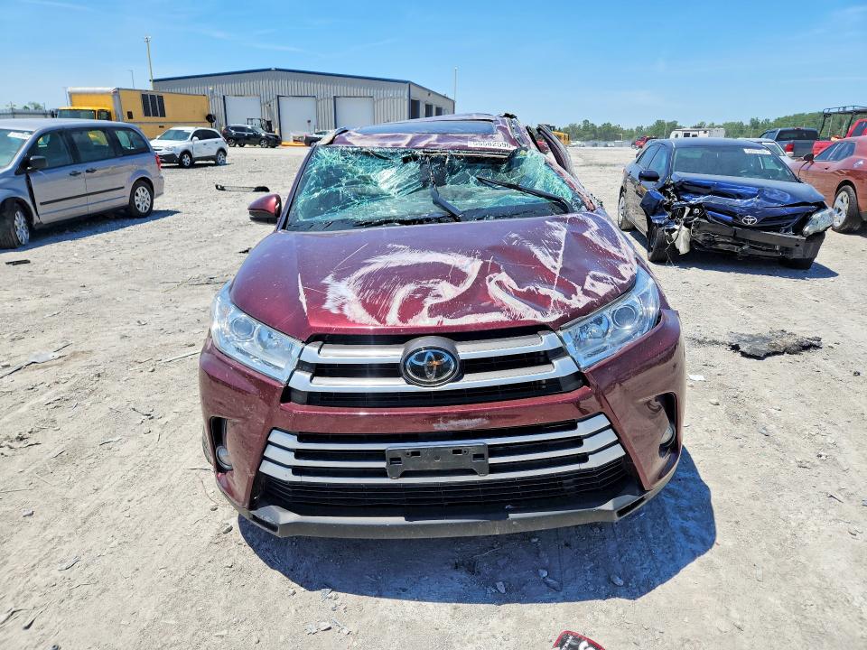 2018 Toyota Highlander VIN 5TDJZRFH6JS851293 COPART salvage auction — UNDERCARRIAGE, IL - SALVAGE CERTIFICATE, sold $4,000 on 2026-07-13 (photo 5)