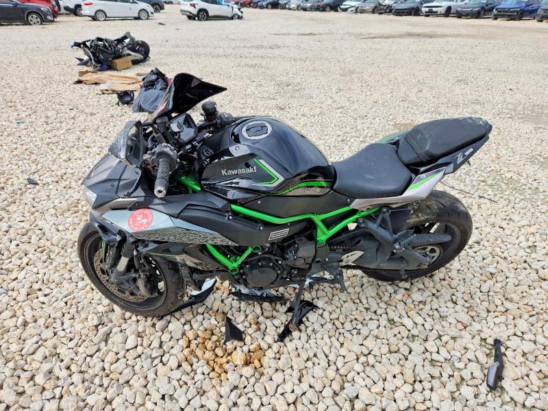 2020 Kawasaki Zr VIN JKAZRCK10LA002358 COPART salvage auction — SIDE, Tx - Salvage Vehicle Title, sold $5,800 on 2026-07-09 (photo 3)