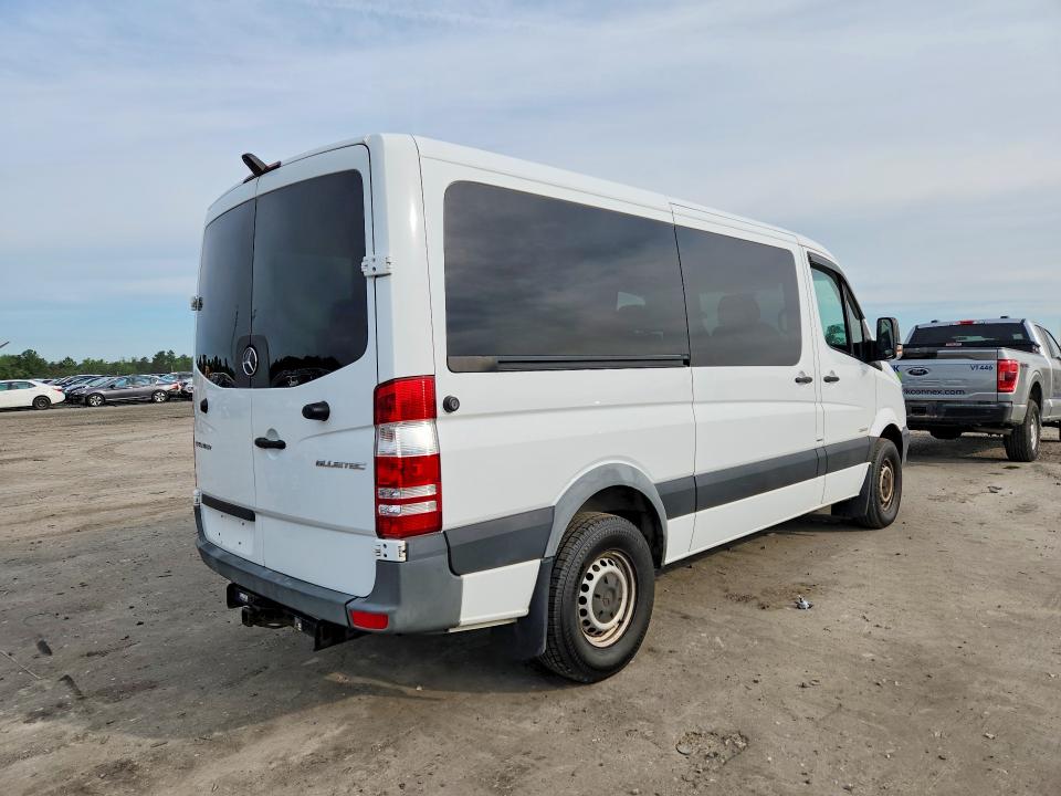 2016 Mercedes-benz VIN 8BRPE7DD2GE123235 COPART salvage auction — MINOR DENT/SCRATCHES, Ma - Certificate Of Title, sold $14,100 on 2026-07-29 (photo 3)