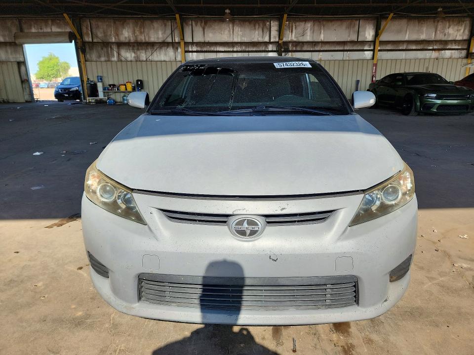 2011 Toyota Scion VIN JTKJF5C74B3017001 COPART salvage auction — SIDE, Az - Cert Of Title - Salvage, sold $900 on 2026-07-27 (photo 5)