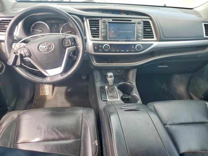 2015 Toyota Highlander VIN 5TDJKRFH8FS193035 COPART salvage auction — FRONT END, OR - SALVAGE TITLE CERTIFICATE, sold $300 on 2026-07-29 (photo 8)