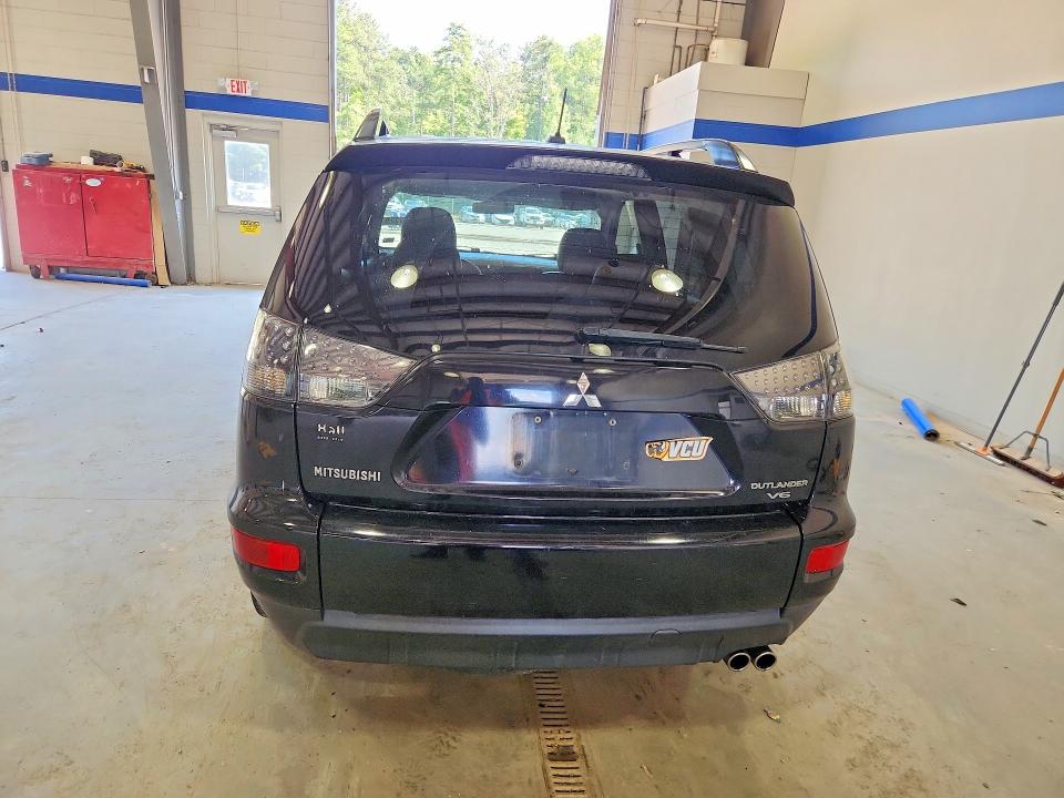 2010 Mitsubishi Outlander VIN JA4JS4AX6AZ014350 COPART salvage auction — FRONT END, Va - Certificate Of Title, sold $325 on 2026-07-10 (photo 6)