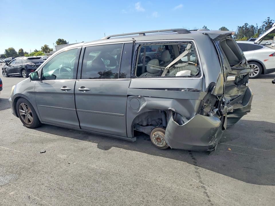 2008 Honda Odyssey VIN 5FNRL38918B014697 COPART salvage auction — REAR END, Ca - Salvage Certificate, sold $175 on 2026-07-27 (photo 2)