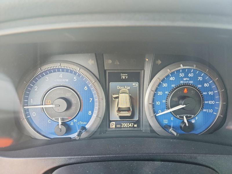 2017 Toyota Sienna VIN 5TDDZ3DC4HS170237 COPART salvage auction — HAIL, Tx - Certificate Of Title, sold $5,000 on 2026-07-31 (photo 9)
