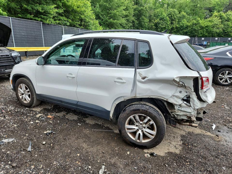 2017 Volkswagen Tiguan VIN WVGBV7AX3HK013528 COPART salvage auction — REAR END, Md - Cert Of Salvage > 75% Damage, sold $1,600 on 2026-07-28 (photo 2)